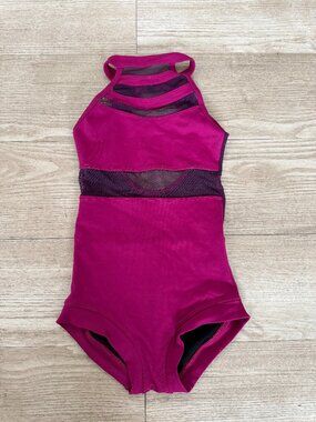 FIVE YL Magenta Leotard